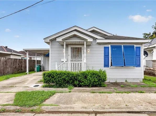 1023 Dolhonde St, Gretna, LA 70053
