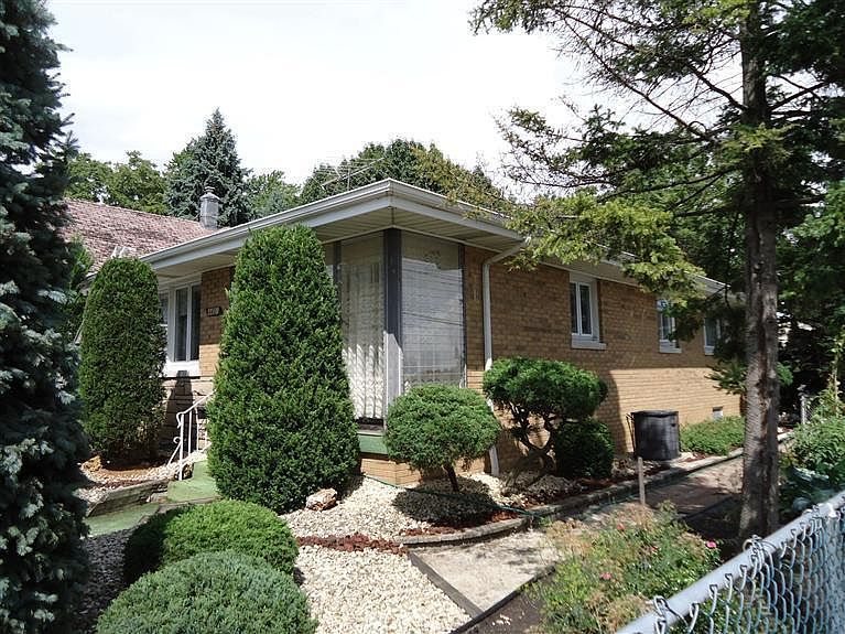 1st image of 4421 Grover Ave