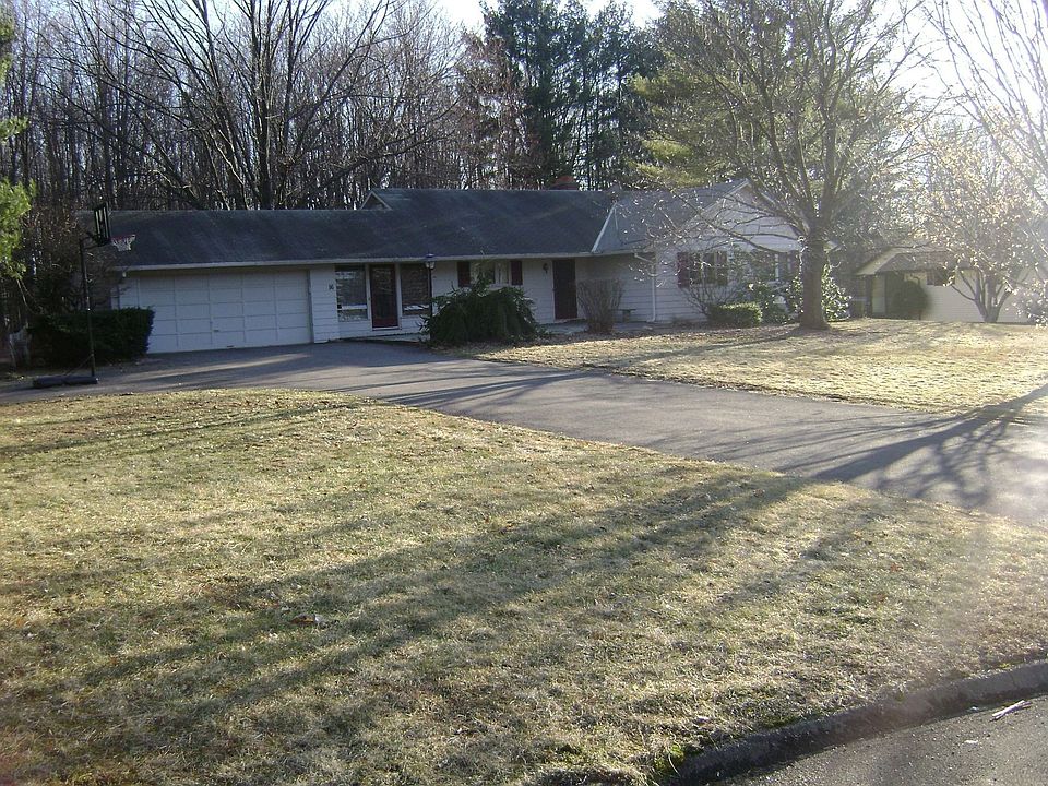 3/4 Bedroom 3 Full Bath Motivated Seller