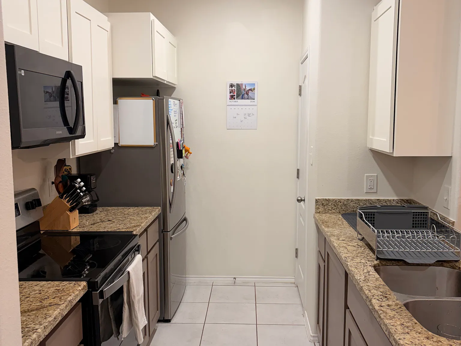 3 bed, 2.5 bath, 1467 sqft, $1,750 — Photo 4