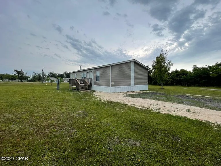 2306 Rachesky Ave — Photo 1