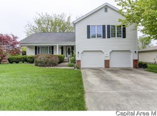 2600 Manchester Dr, Springfield, IL 62704