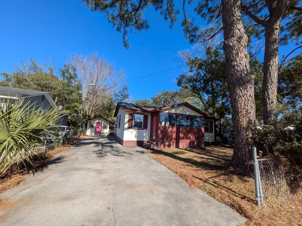 1600 Damon St, Savannah, GA 31415