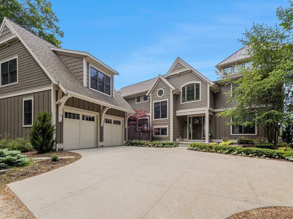 1963 S Glen Rd, Shelby, MI 49455