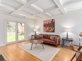 6457 Nelson Ave, West Vancouver, BC