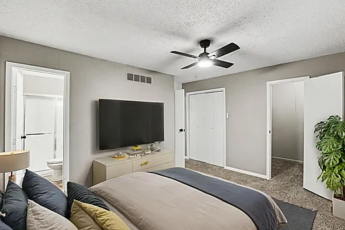 Floor plan Chapel Dr-6825