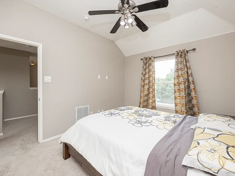 2828 Royal Troon Dr — Photo 10