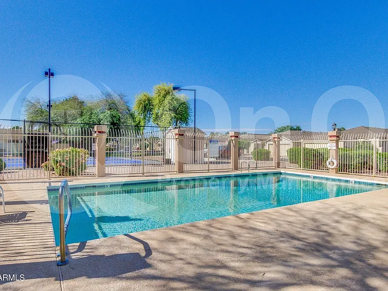 4725 E Brown Rd #8 — Photo 16