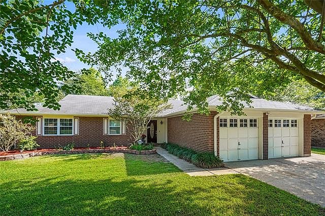 632 Fairway Dr, La Place, LA 70068 | Zillow