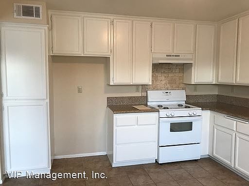 4th image of 16756 Lime St APT F