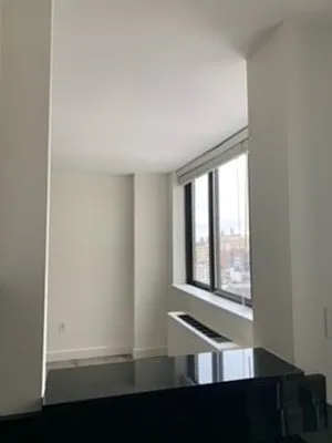 Rented by 280 Park Avenue South Realty | media 22