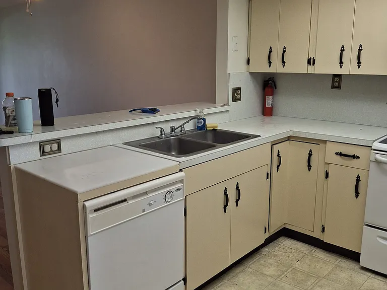 3755 S Hopkins Ave #5-C — Photo 3