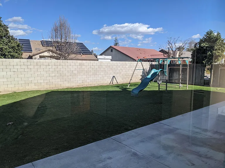 802 Mountain Park Dr — Photo 2