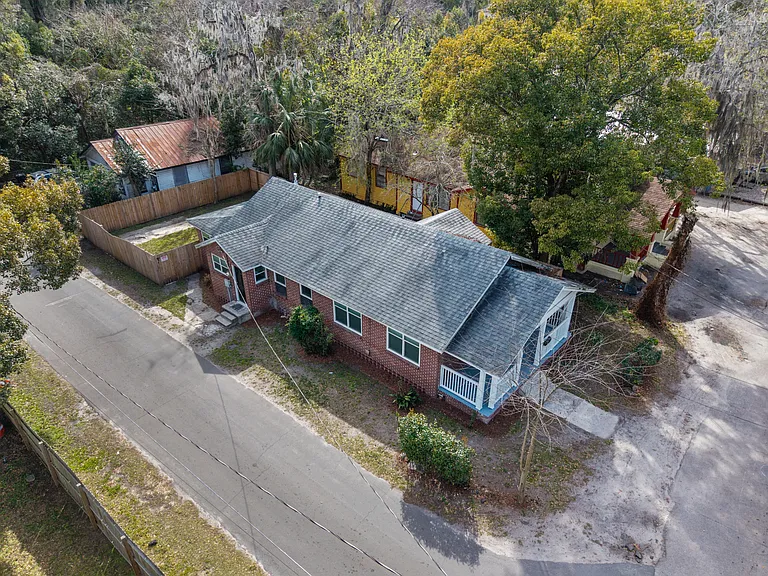 901 NW 4th Pl — Photo 28