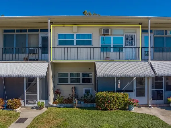 4001 58th St N APT 20, Kenneth City, FL 33709