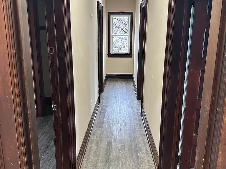 270 Dewitt St #1 — Photo 10