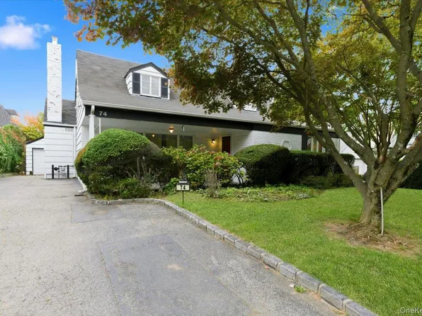 74 Colgate Road, Great Neck, NY 11023