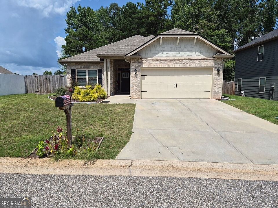 1st image of 241 Magnolia Villas Dr