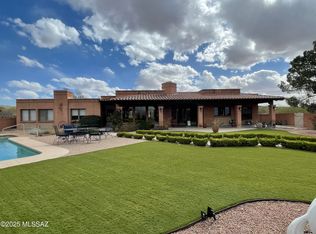 942 N Rancho Del Jefe Loop, Tucson, AZ 85748