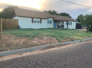 608 Main St, Welch, TX 79377