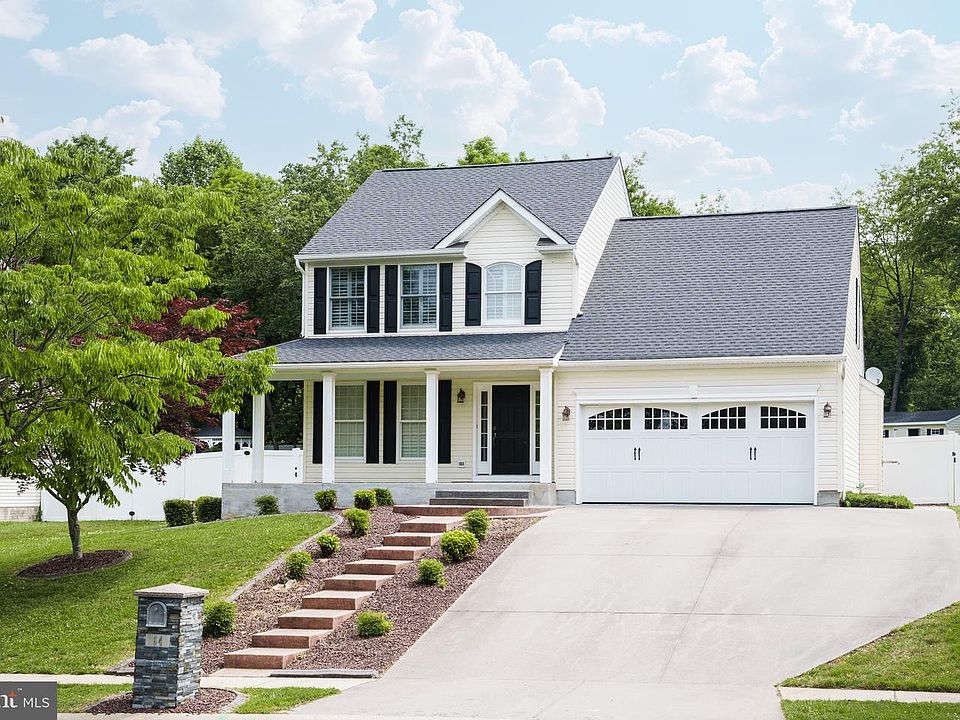 1st image of 64 River View Dr