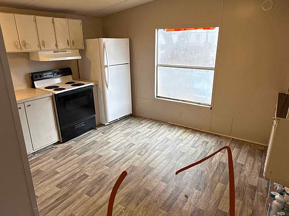 3rd image of 457 Broad St #G7