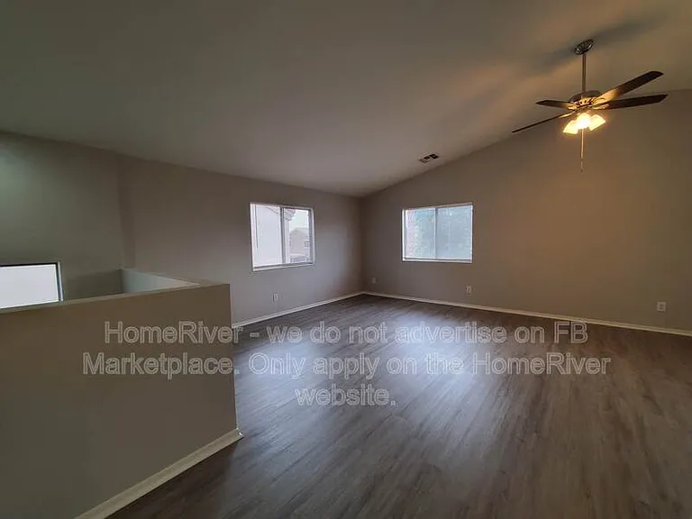 8504 W Jocelyn Ter — Photo 23