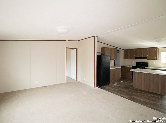2nd image of 234 County Road 5720