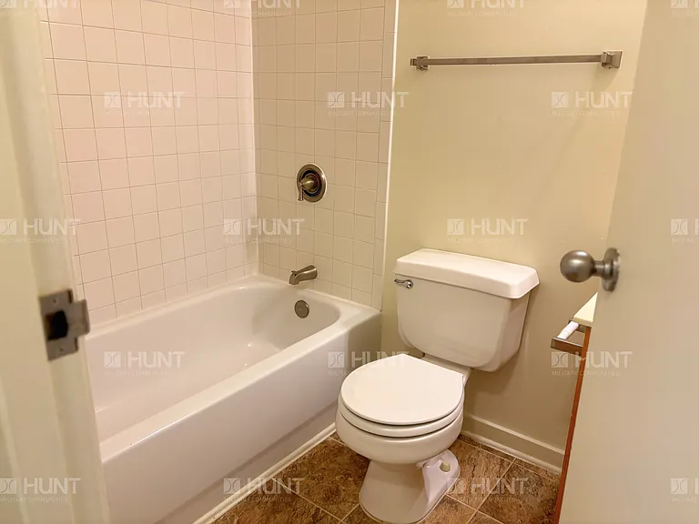 4 Adams Dr — Photo 10