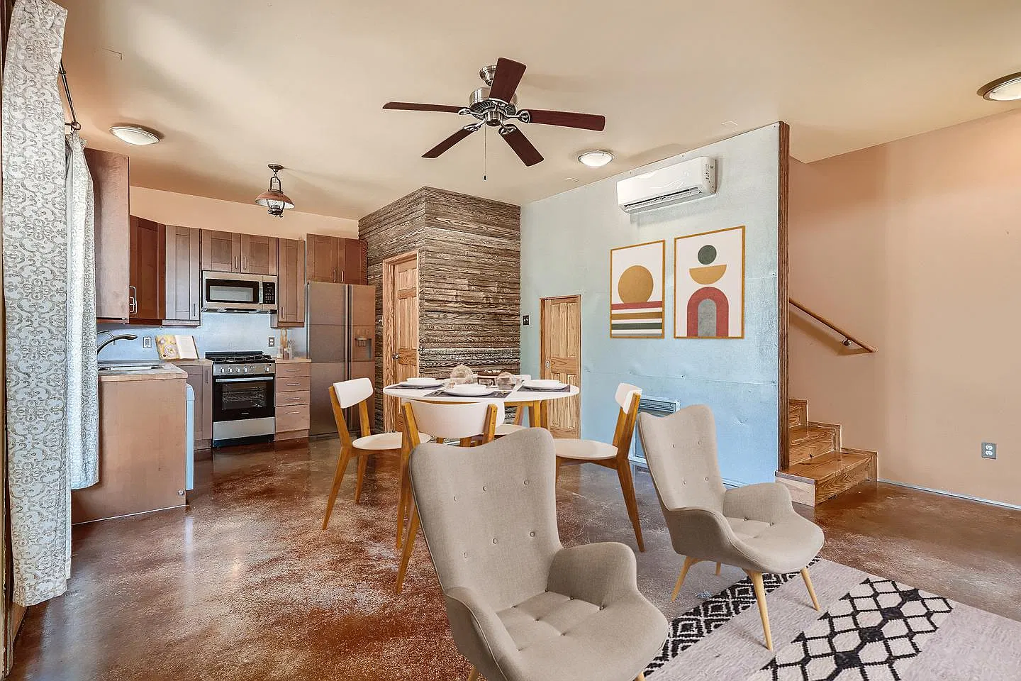 1 bed, 2.0 bath, 762 sqft, $1,720 — Photo 2