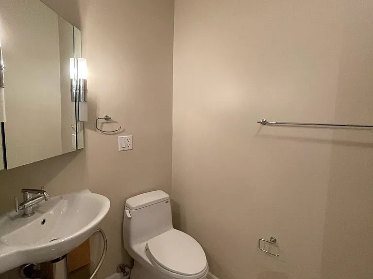 1457 N Ashland Ave #4S — Photo 7