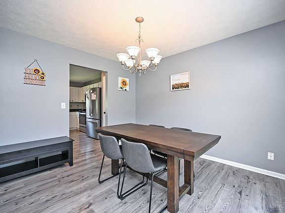 4th image of 4491 Dogwood Dr