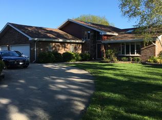 352 Miller St, Beecher, IL 60401