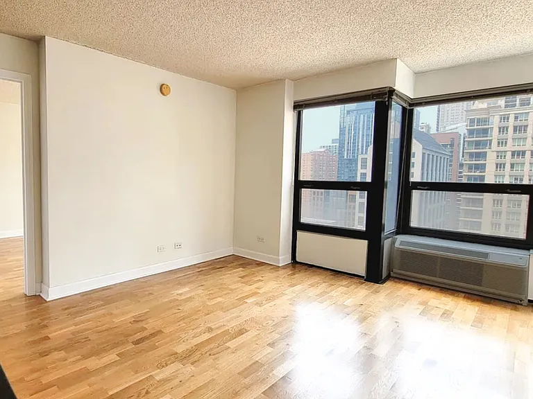 30 E Huron St #1908 — Photo 3
