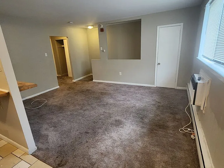 Wallingford South Apartments — Photo 9
