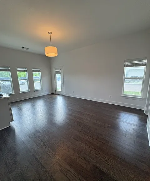 Lots of natural light