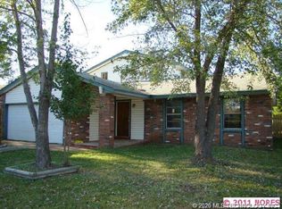 18319 E 2nd St S, Tulsa, OK 74108