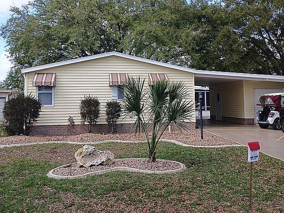 4th image of 661 Rainbow Blvd