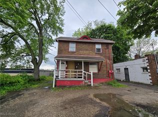 958 E Wilbeth Rd, Akron, OH 44306