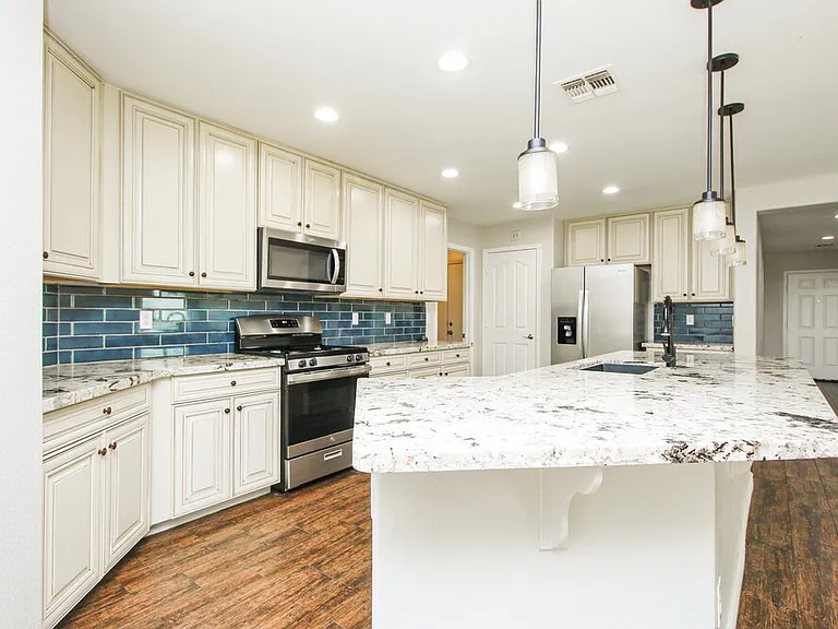 10838 E Calypso Ave — Photo 8