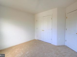 9235 Oakland Pl, Columbia, MD 21046