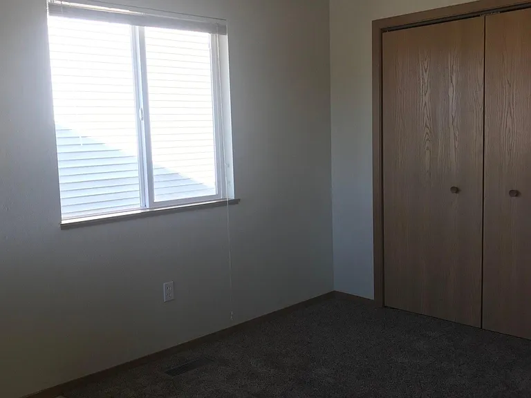 7029 Freedom Ct #D — Photo 3