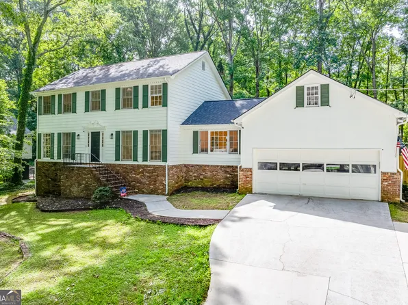 442 Summit Ridge Dr, Lawrenceville, GA 30046