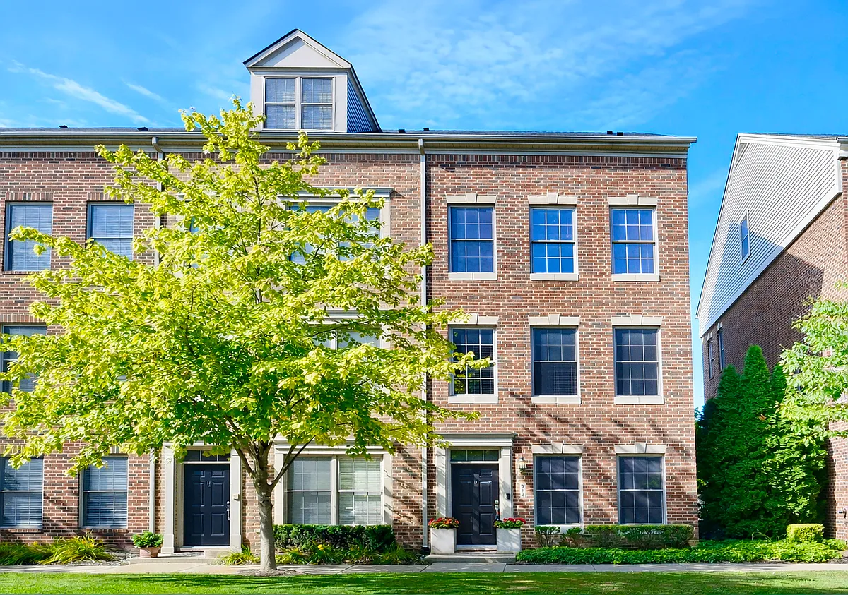 Building Photo - 514 Graten St