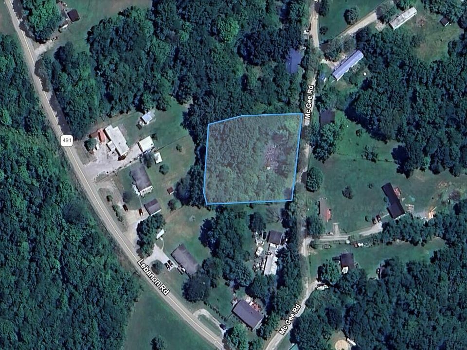 2nd image of 210 McGee Dr