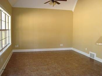 4th image of 8660 Shallow Creek Dr