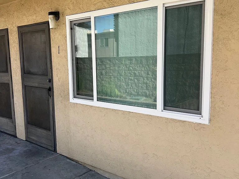 4416 Highland Ave #1 — Photo 3