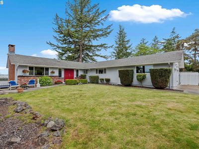 94020 E Shore Dr, North Bend, OR, 97459
