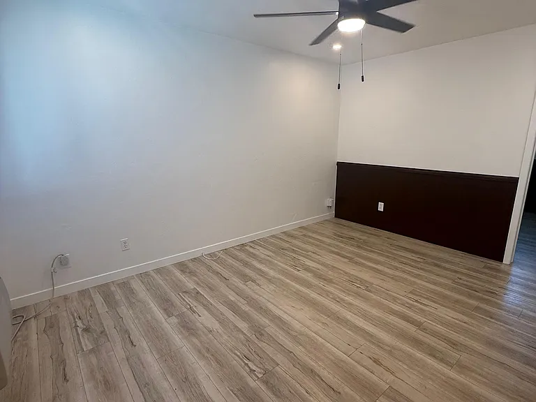 3743 Herman Ave — Photo 11