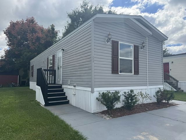 1st image of 1123 Walt Williams Rd #91